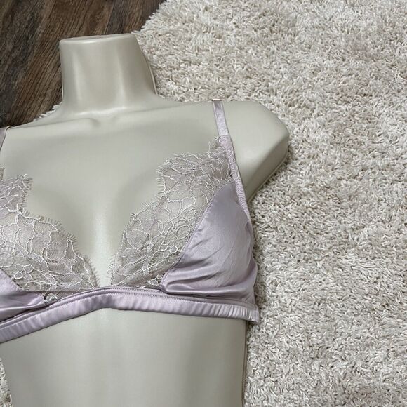 Victoria's Secret Size Large Pink Satin Lace Bralette - Picture 2 of 5